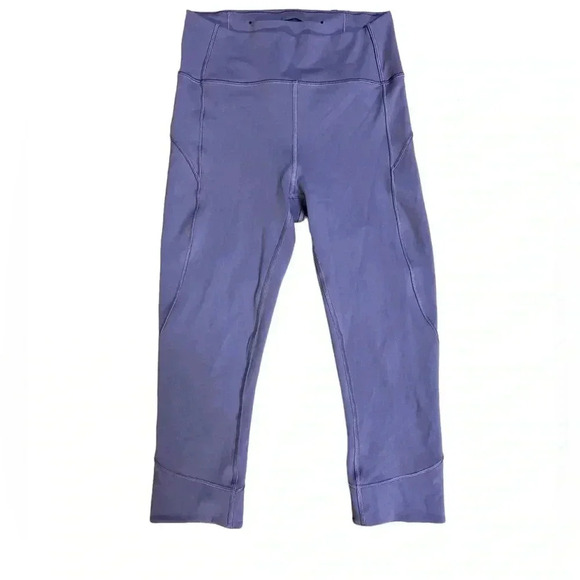 Lululemon - In Movement Crop*Everlux 19” (Smoked Mulberry) Size 6 - Picture 5 of 9